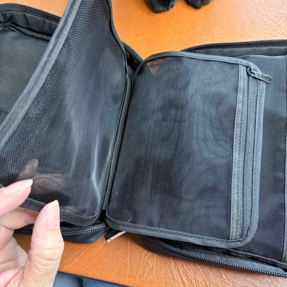 Bobbi Brown Black Makeup Travel Case Organizer Brush Holder Cosmetic Bag
